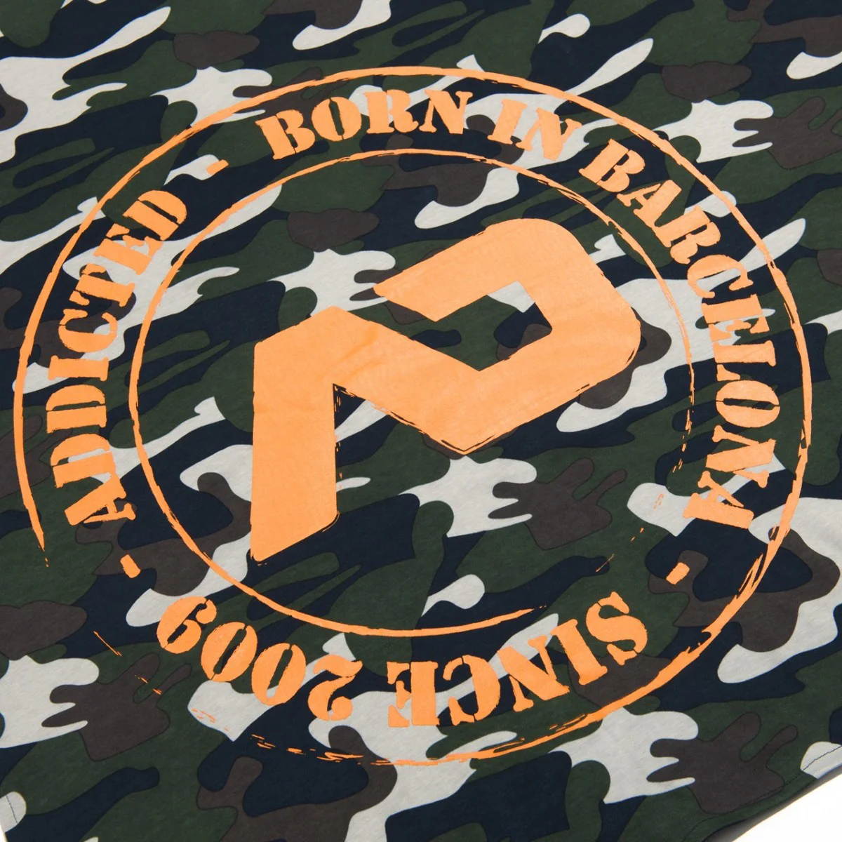 Addicted Camo Beach Blanket Camouflage AD706 - Image 3